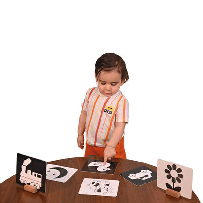 High Contrast Flash Cards